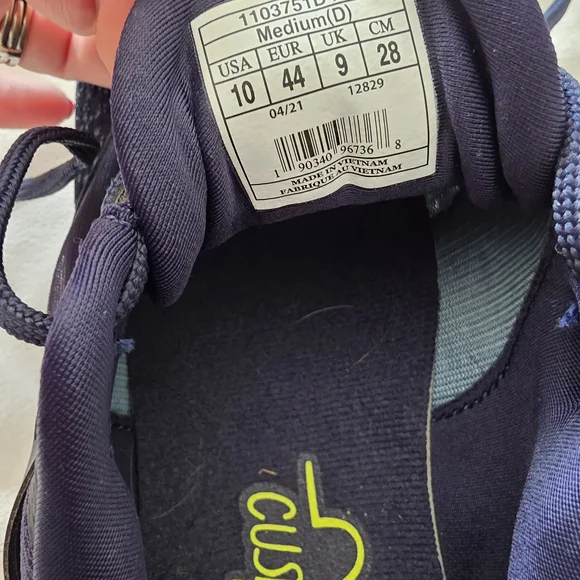 Brooks Men's Navy Blue Knit Running Shoes with Yellow Accents - Picture 5 of 5